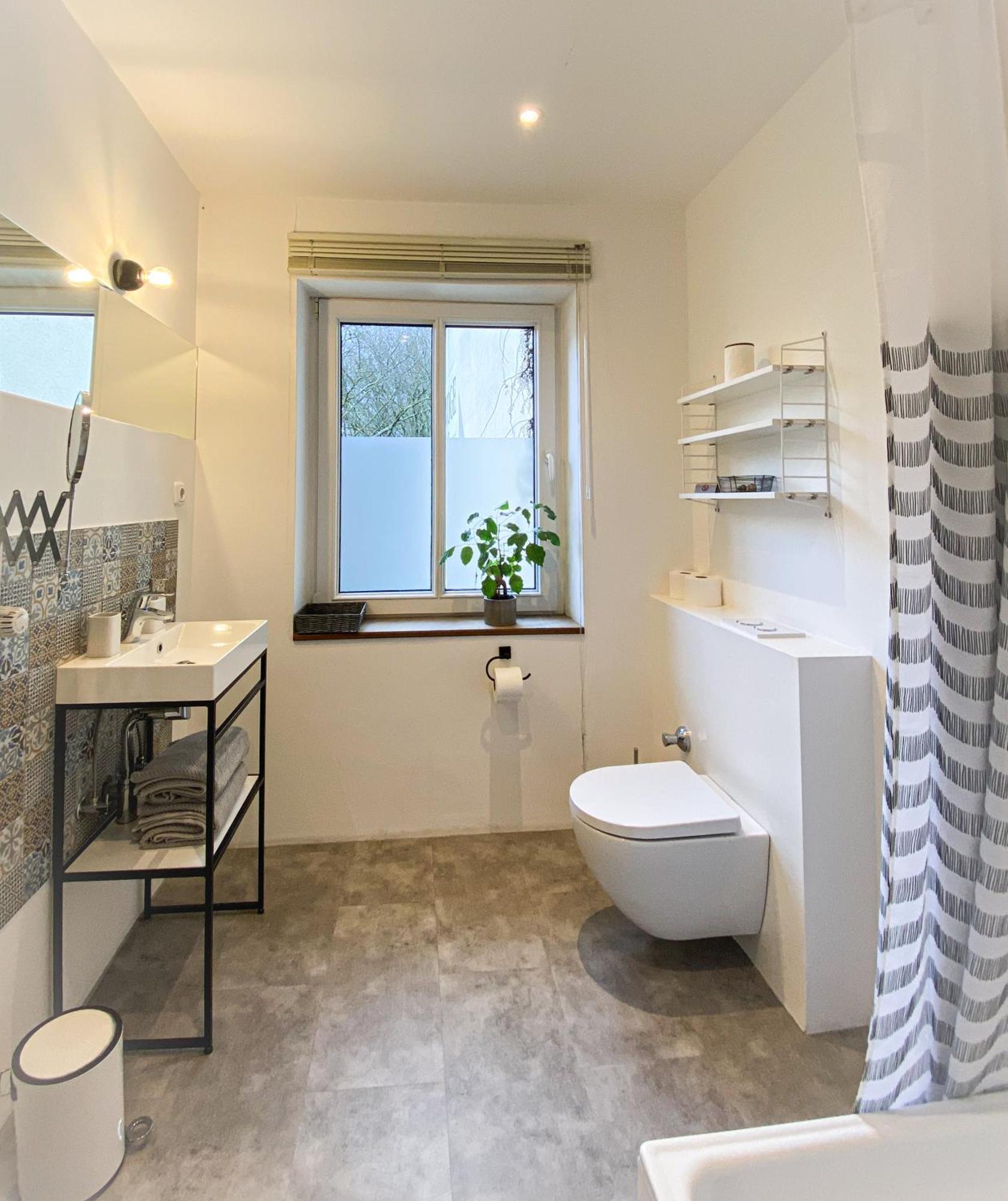 Apartments "Am Rheinorange", Netflix & Prime Duisbourg Extérieur photo